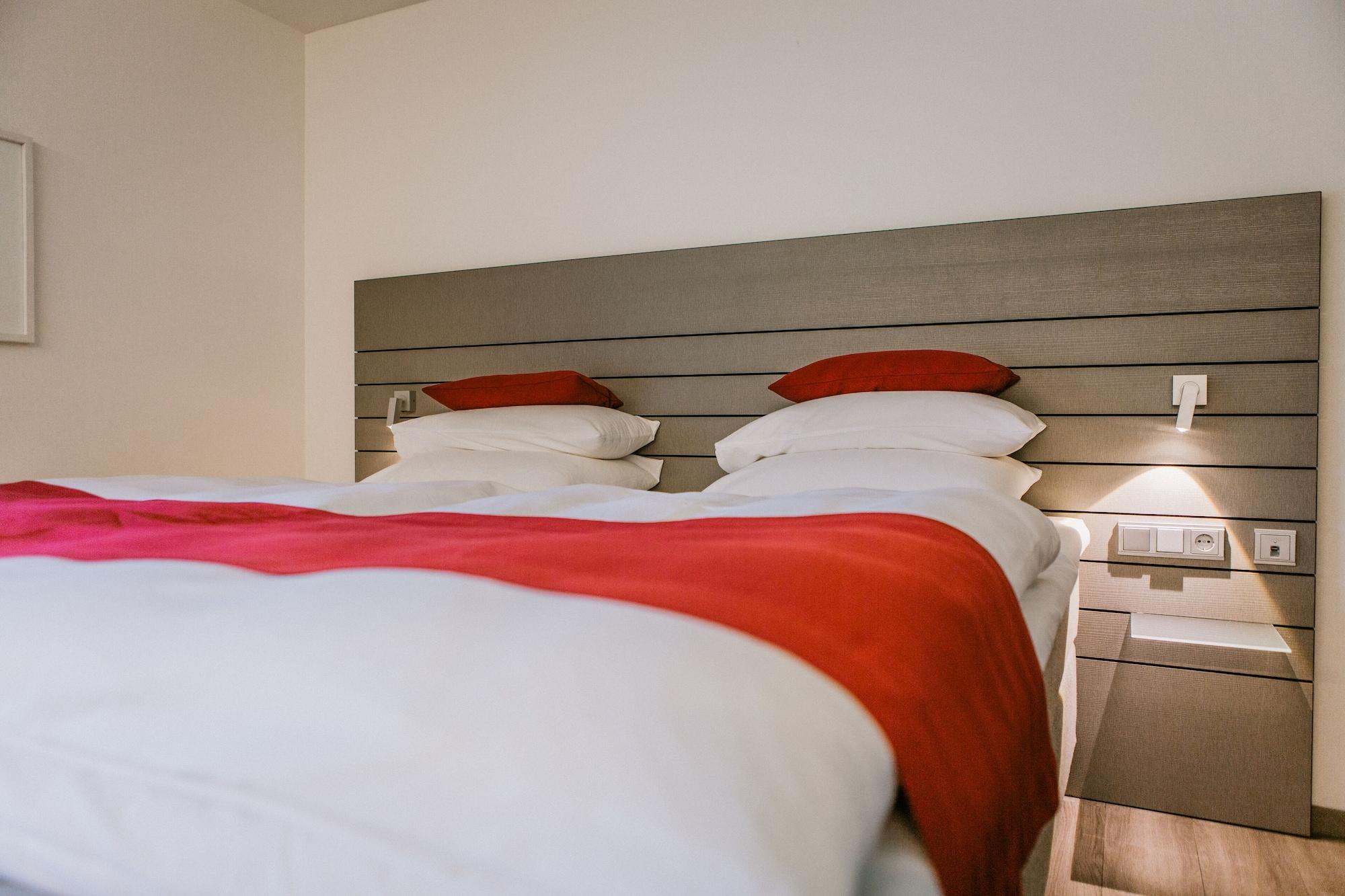 Schlosshotel Monrepos ลุดวิกสบูร์ก ภายนอก รูปภาพ