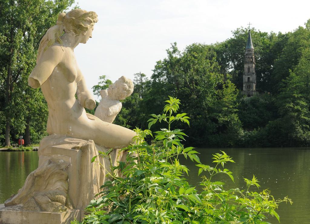 Schlosshotel Monrepos ลุดวิกสบูร์ก ภายนอก รูปภาพ