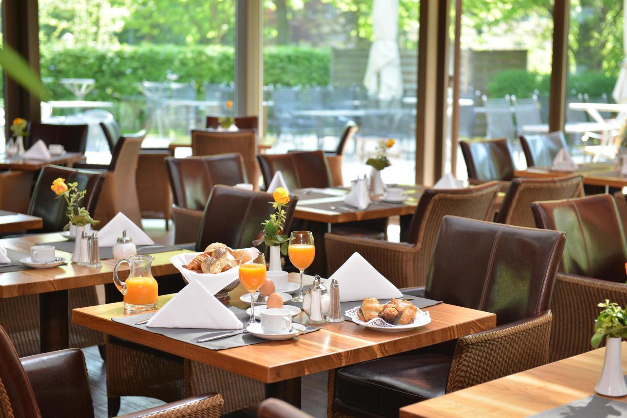 Schlosshotel Monrepos ลุดวิกสบูร์ก ภายนอก รูปภาพ