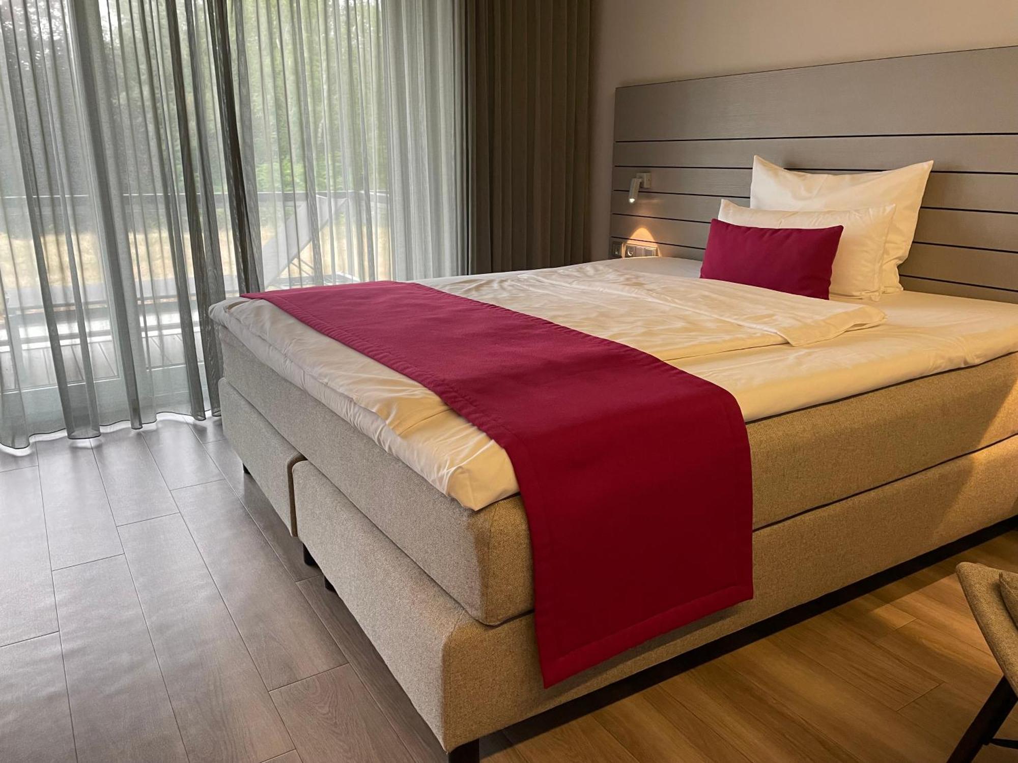 Schlosshotel Monrepos ลุดวิกสบูร์ก ภายนอก รูปภาพ