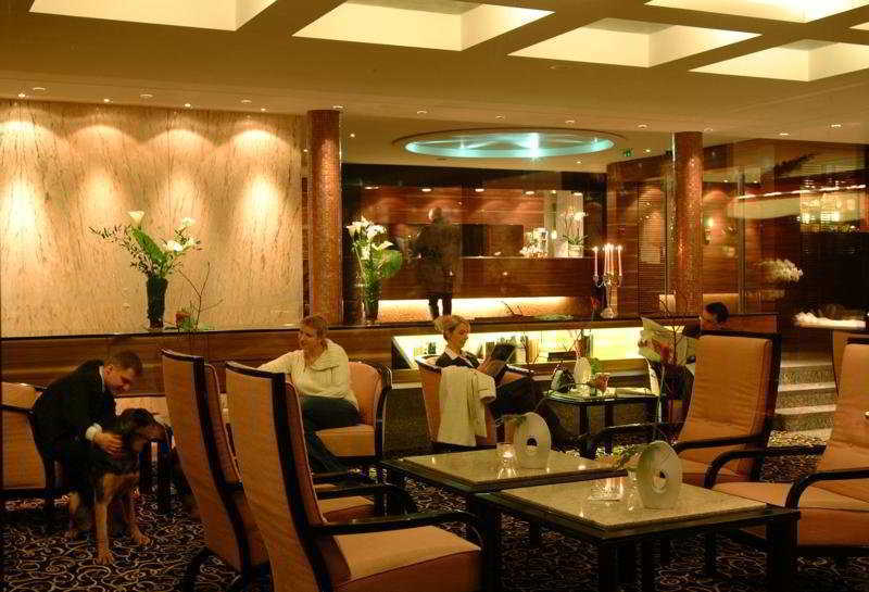 Schlosshotel Monrepos ลุดวิกสบูร์ก ภายนอก รูปภาพ